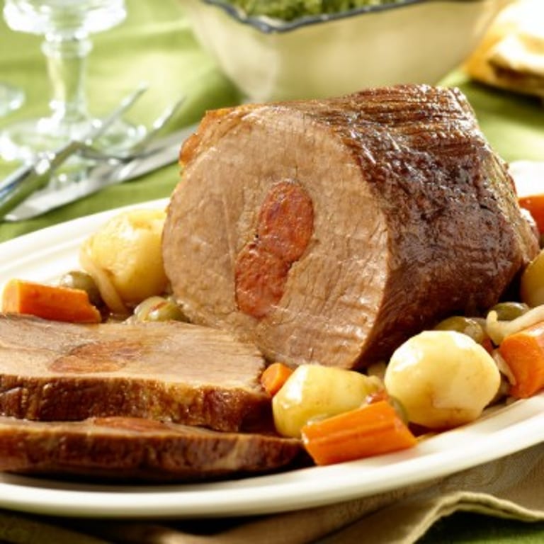 Boliche: A Cuban Delicacy