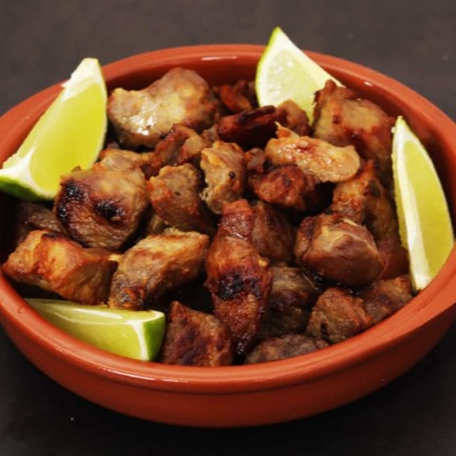 40.MASAS DE PUERCO FRITAS.