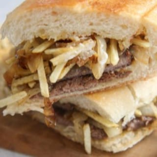 23.PAN CON BISTEC