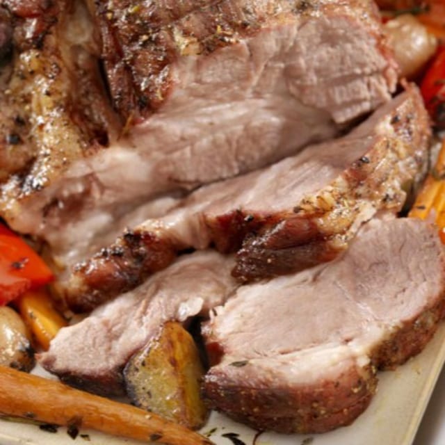 41.PIERNA DE PUERCO ASADA.